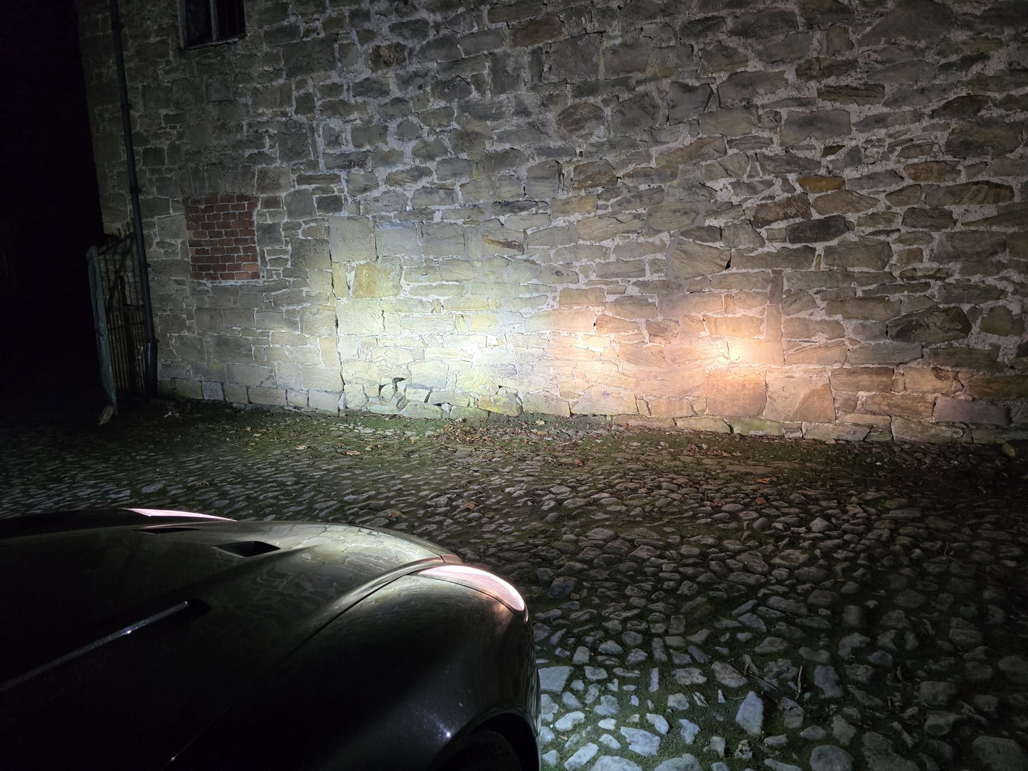 Aston Martin DB7 LED Headlight Upgrade Kit - Premium H1 LED Bulbs | AstonSpares