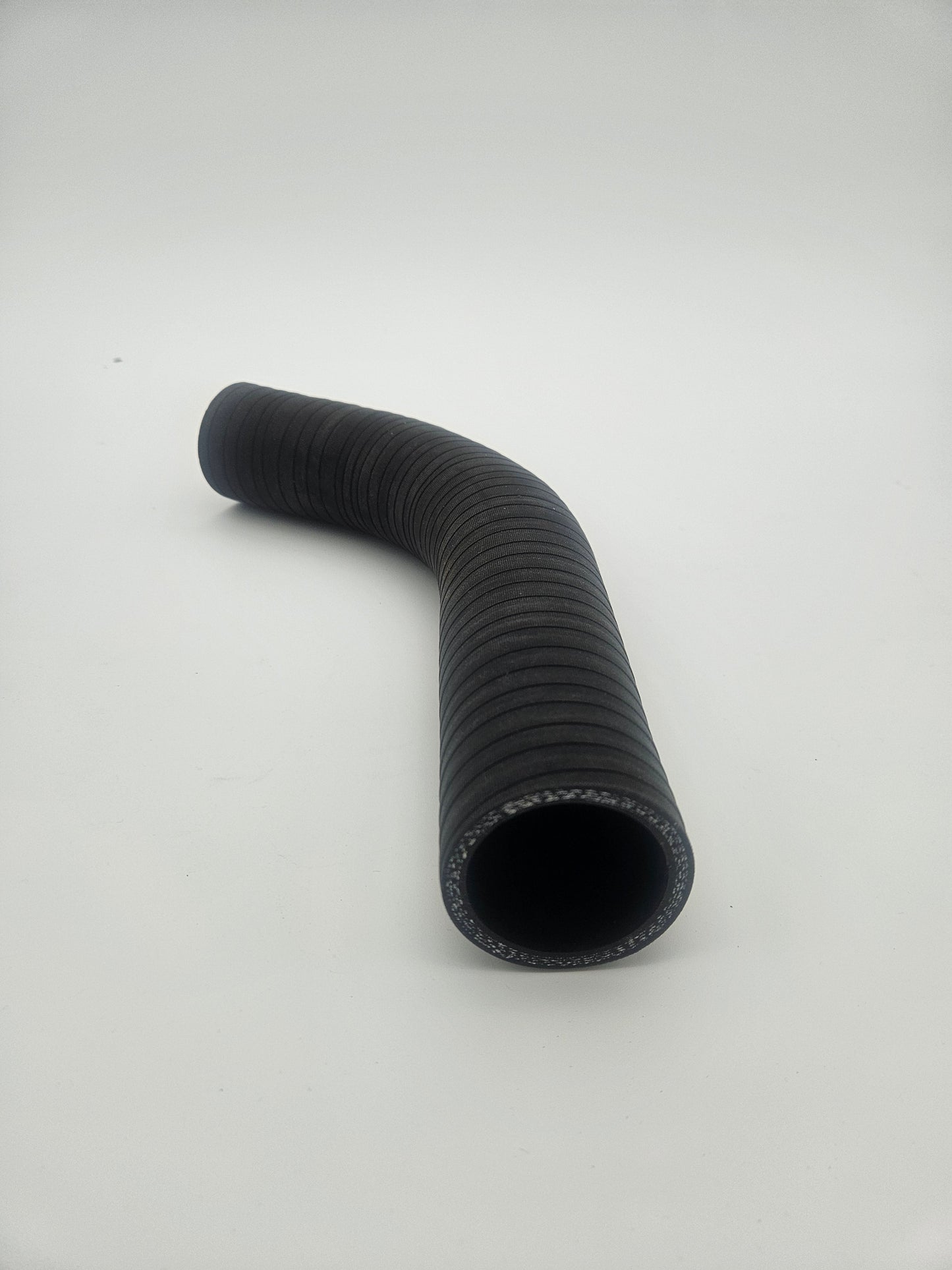 Gen 1 Vanquish Radiator Hose – Bottom to Bypass Pipe (2001 - 2007) 1R12 - 320016 - AES - Aston Spares