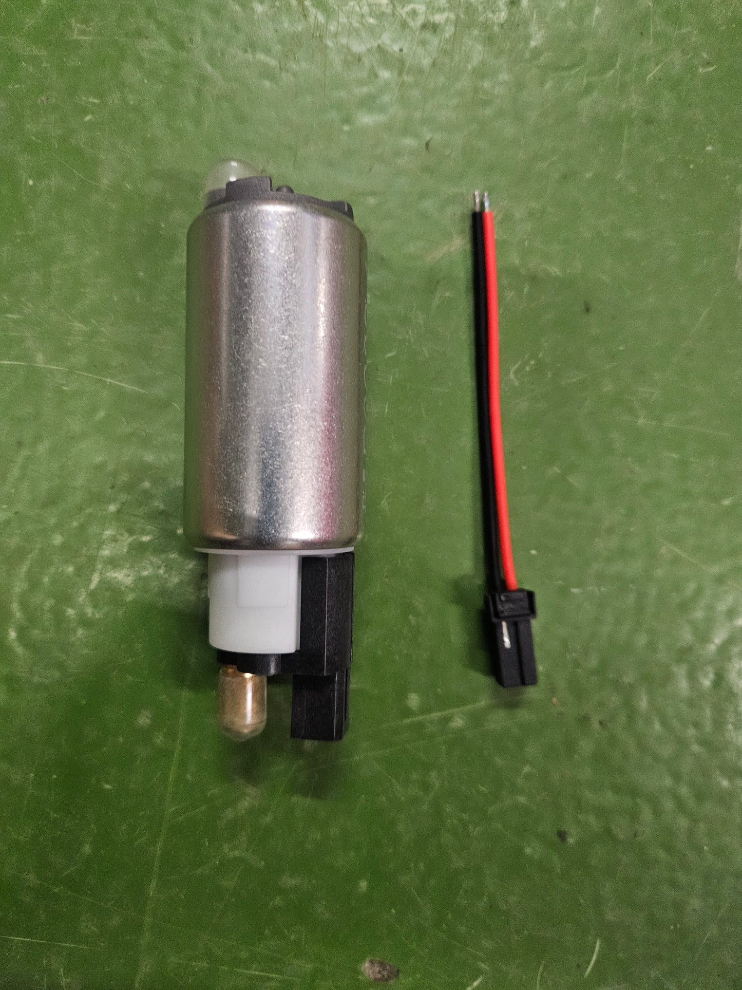 Gen 1 Vanquish Fuel pump | AstonSpares