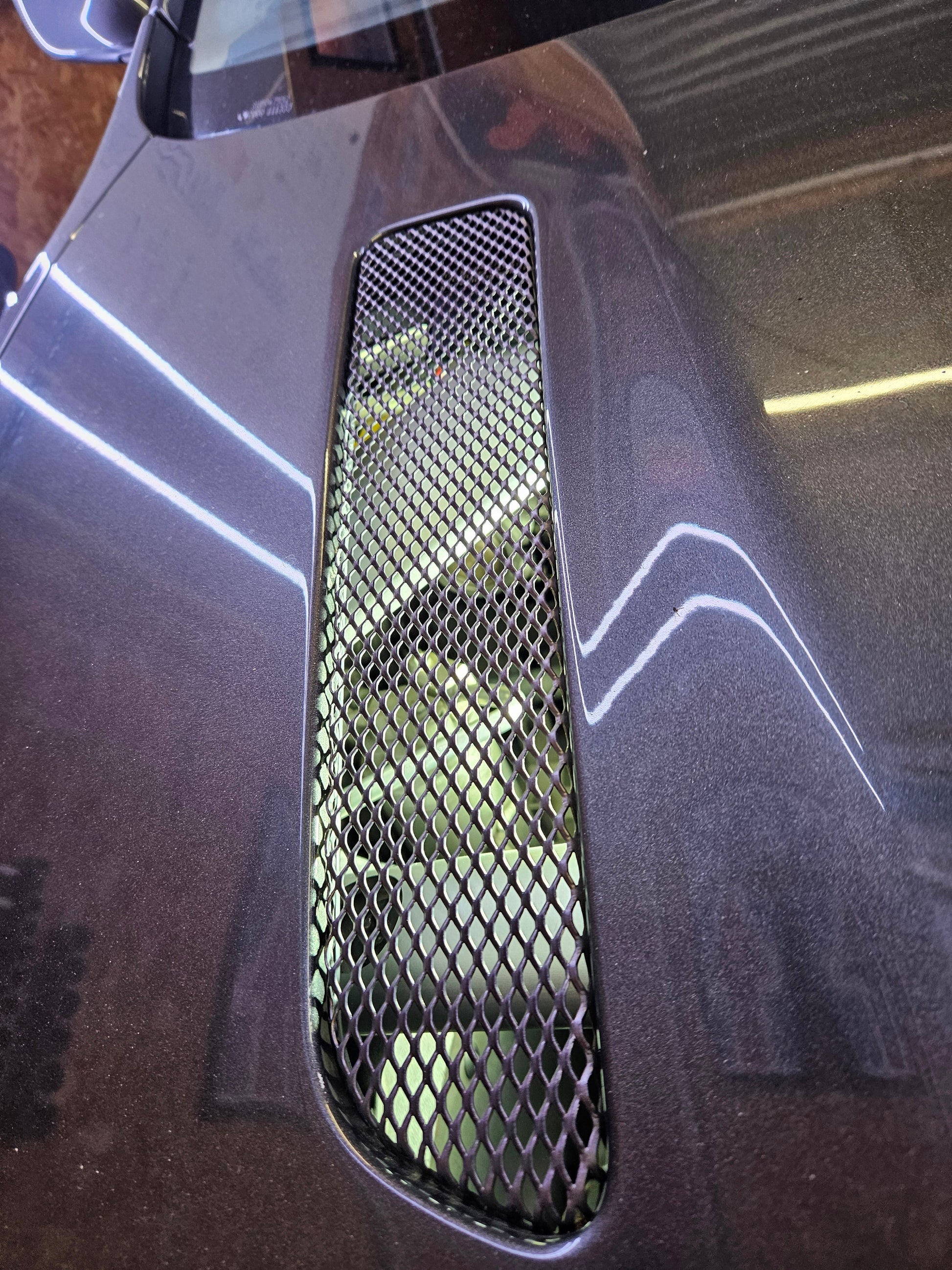 Brake fluid reservoir UV protection parasol DB9 / DBS, V8 Vantage, Rapide, Vanquish 2 | AstonSpares - Aston Spares