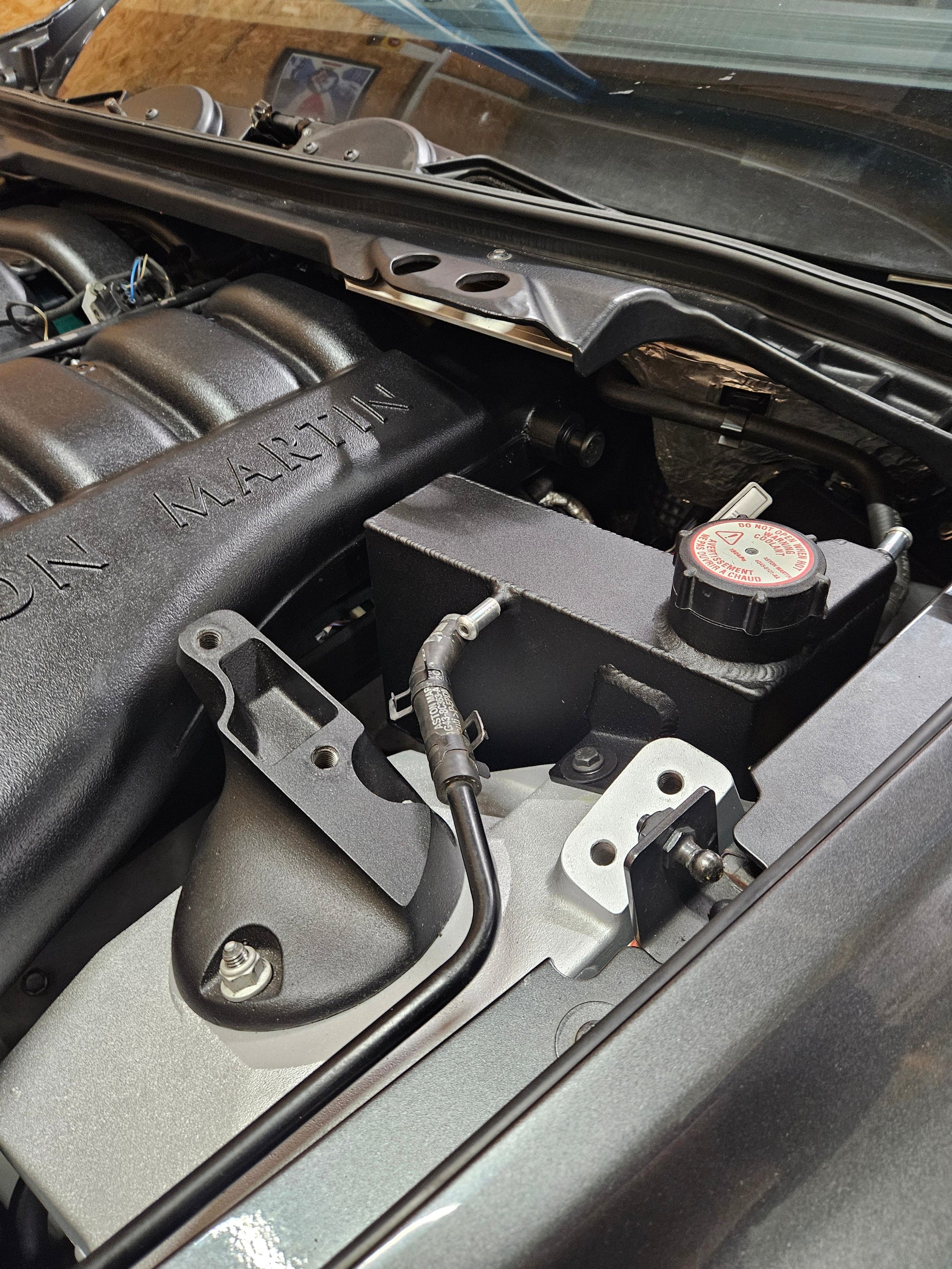 DB9 V8 VH Aluminium Coolant Header tank | AstonSpares - Aston Spares