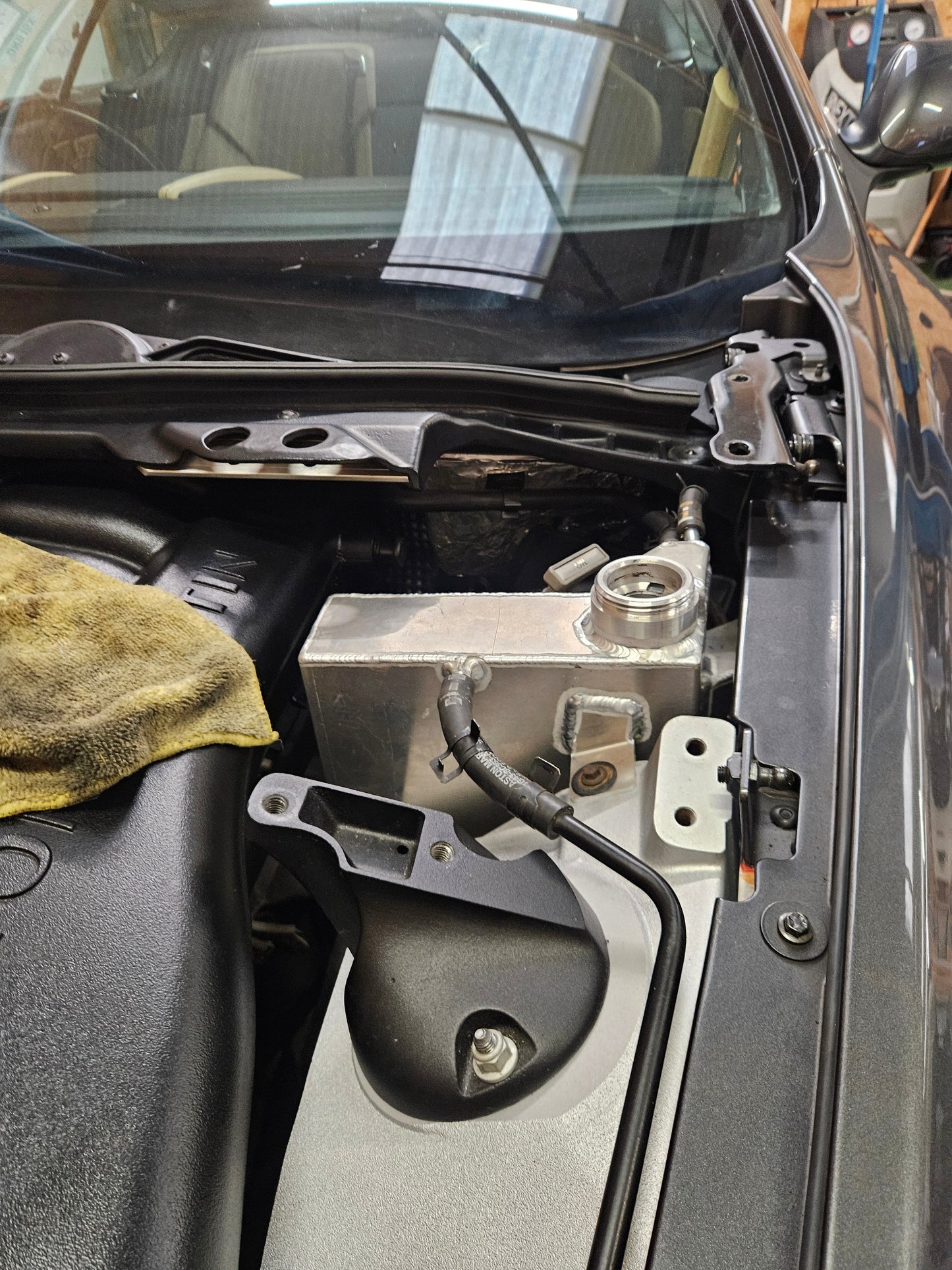 DB9 V8 VH Aluminium Coolant Header tank | AstonSpares - Aston Spares