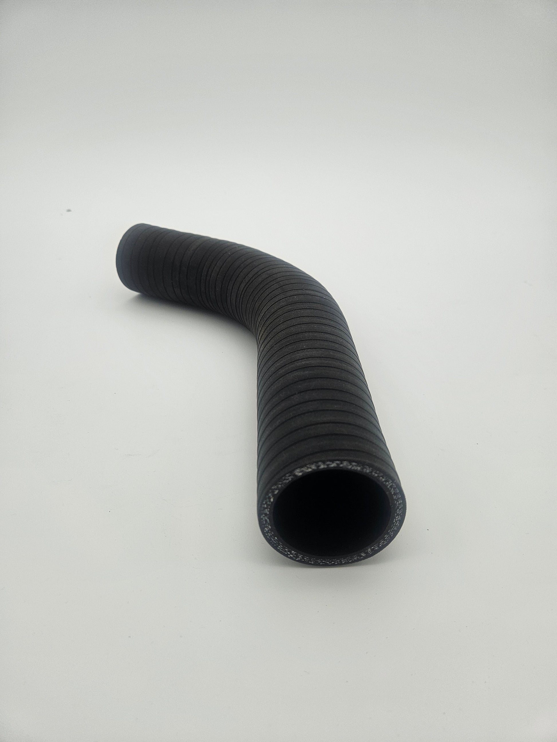 Gen 1 Vanquish Radiator Hose – Bottom to Bypass Pipe (2001 - 2007) 1R12 - 320016 - AES - Aston Spares