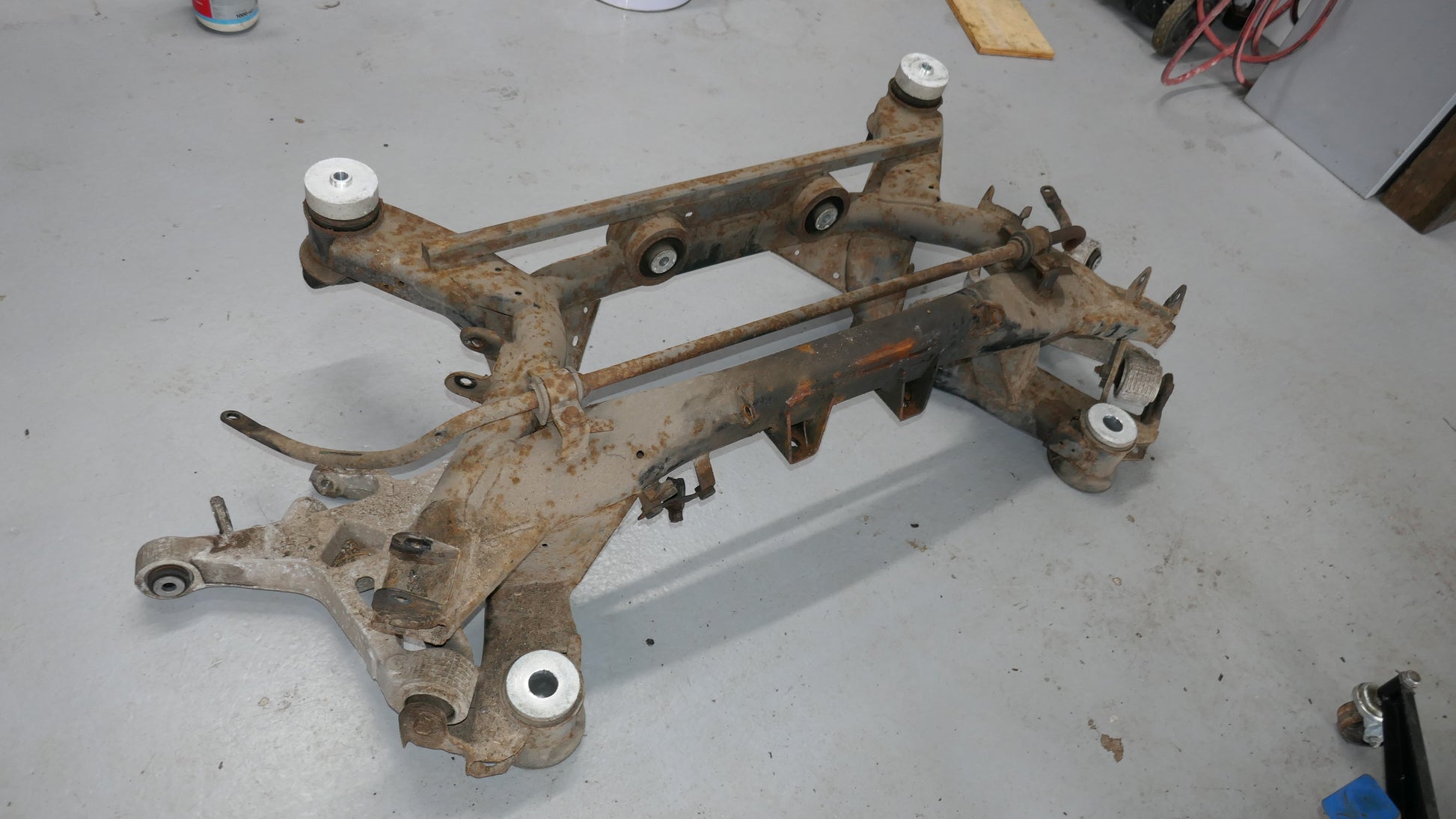 Gen 1 Vanquish Subframe refurbishing service. - Aston Spares