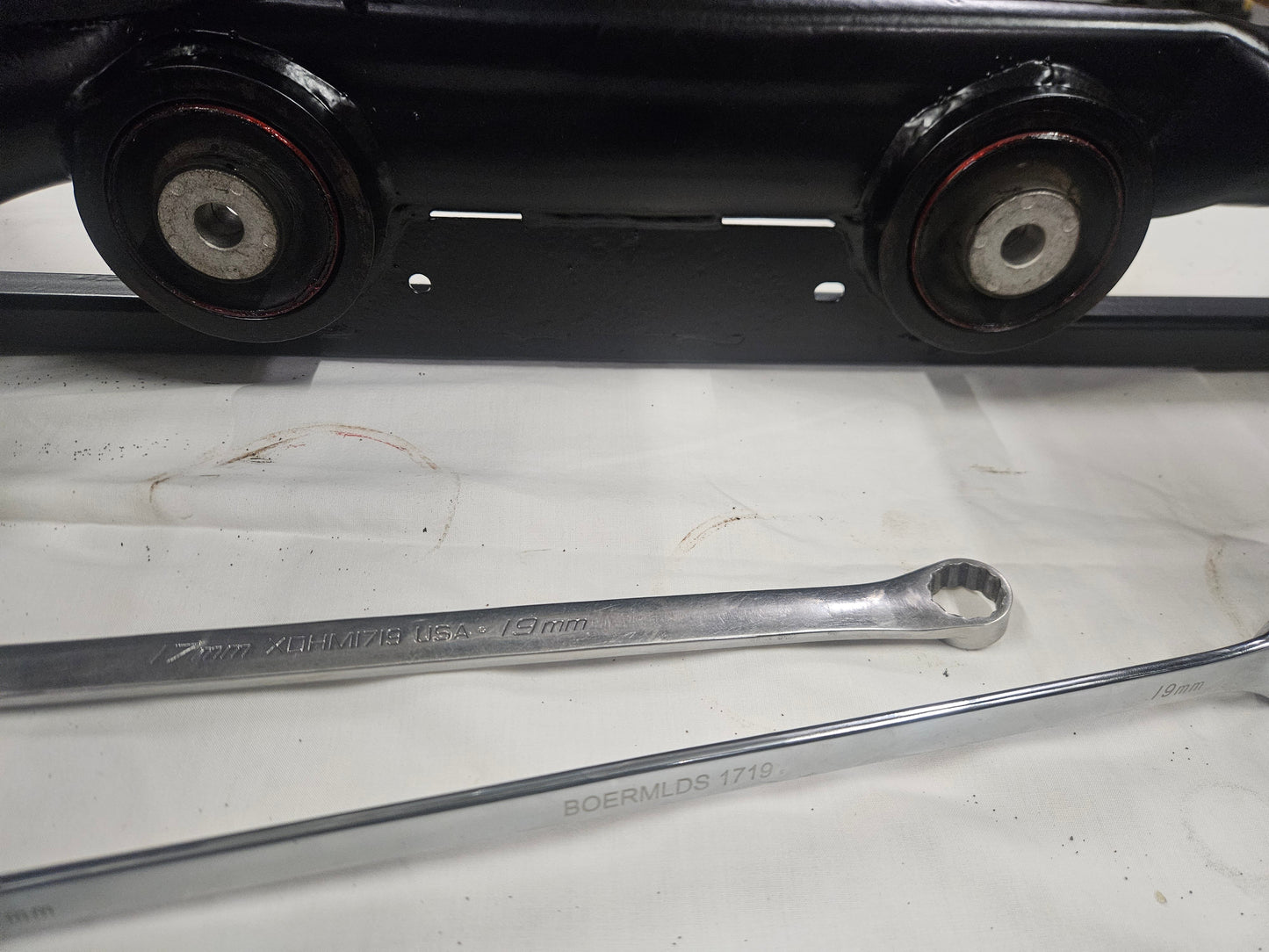 Gen 1 Vanquish Subframe refurbishing service. - Aston Spares