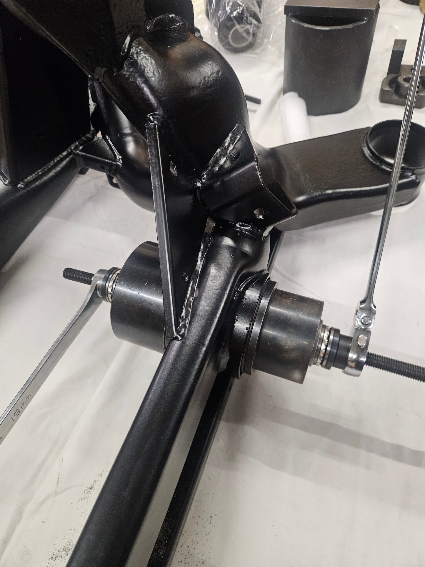 Gen 1 Vanquish Subframe refurbishing service. - Aston Spares