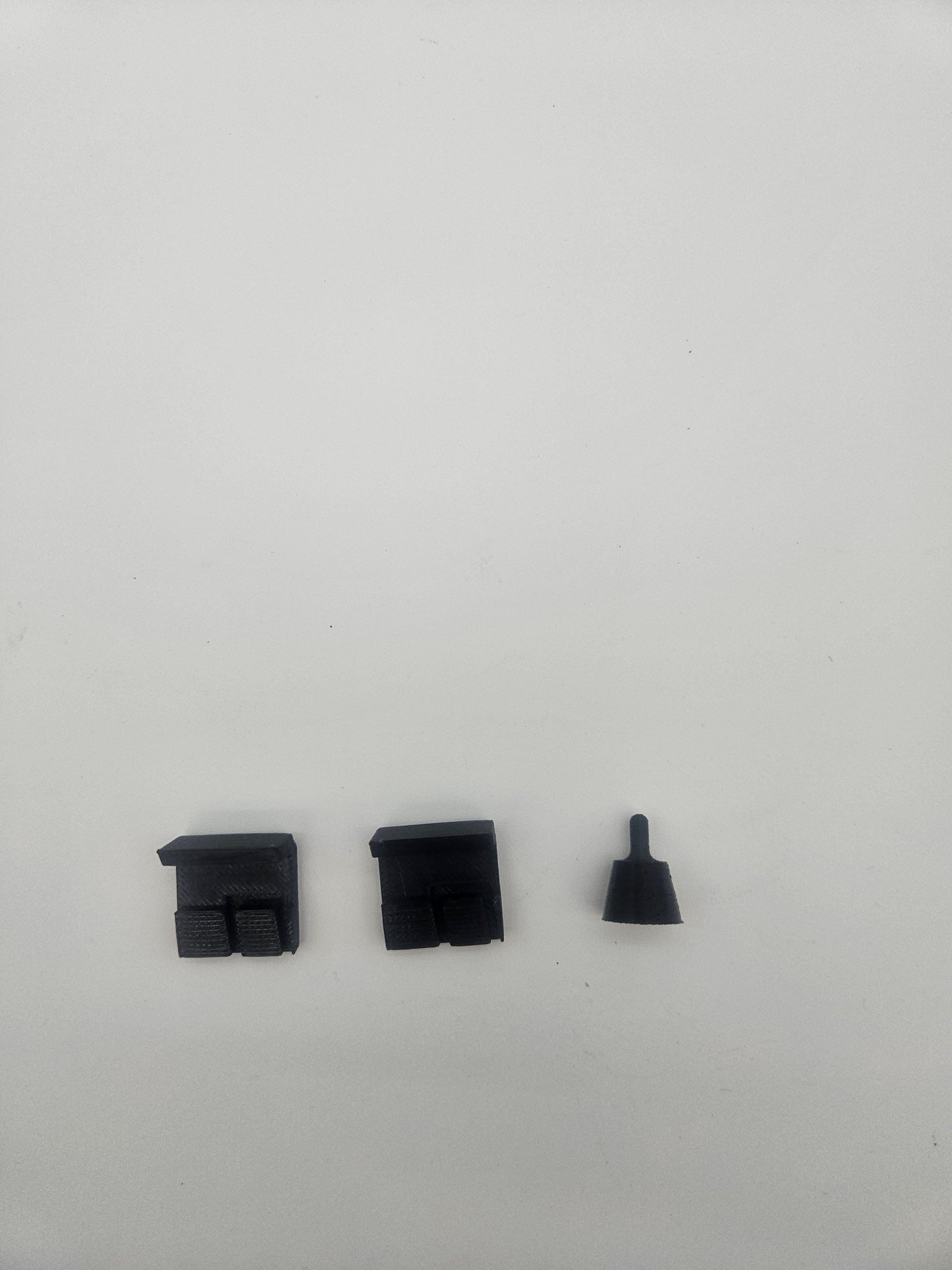 Gen 1 Vanquish Tweeter cover repair kit - Aston Spares